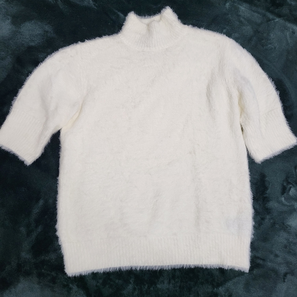 Marled Cream Fuzzy Short-Sleeve Turtleneck Sweater